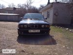 bmw_520__104791673fx.jpg