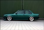 Green_BMW_E30_BBS_Red_Logos.jpg